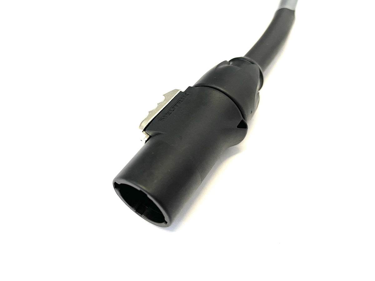 NEUTRIK POWERCON CHASIS AZUL 16A Certificación IEC